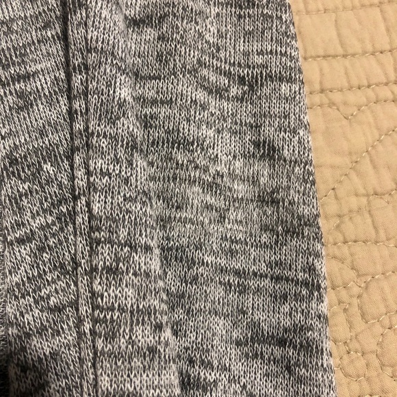 LuLaRoe XS Joy NWOT - Picture 2 of 3